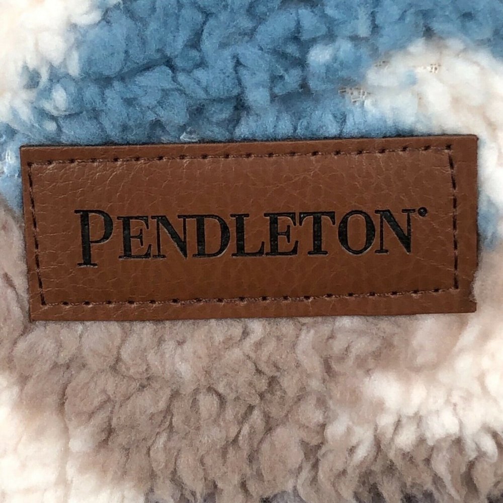Pendleton Sherpa Fleece Blanket King White S Multi New 112 X 92 Inches New - Picture 11 of 11